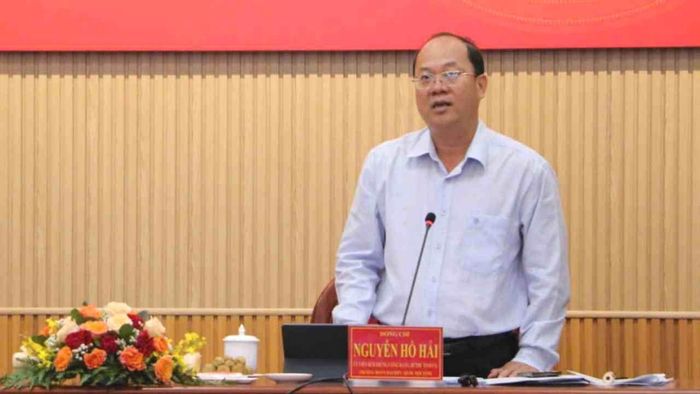 Bí thư Tỉnh ủy Cà Mau Nguyễn Hồ Hải báo cáo về giải pháp tăng trưởng năm 2026