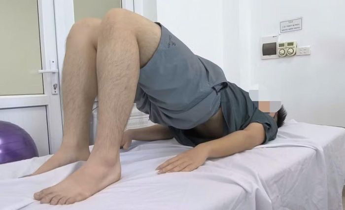 Bệnh nhân tập luyện - Ảnh BVCC