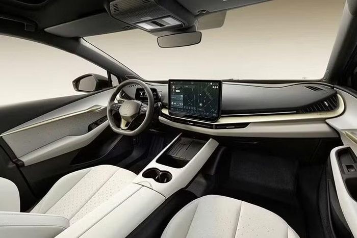 Tại thị trường Trung Quốc, Volkswagen cung cấp 2 cấu hình là dẫn động cầu sau với 1 mô-tơ điện và dẫn động 4 bánh với 2 mô-tơ điện. Phiên bản RWD sử dụng mô-tơ điện đồng bộ nam châm vĩnh cửu đặt phía sau, cho công suất tối đa 230 kW (308 mã lực).