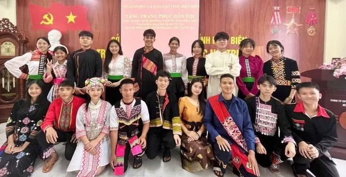 Học sinh Trường Phổ thông DTNT tỉnh Điện Biên.