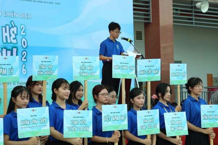 Thay mặt hơn 1.000 chiến sĩ tình nguyện, chiến sĩ Nguyễn Quang Huy bày tỏ quyết tâm hoàn thành tốt nhiệm vụ trước giờ xuất quân.