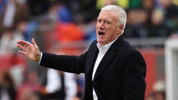 HLV Deschamps không hài lòng với cách làm của FIFA