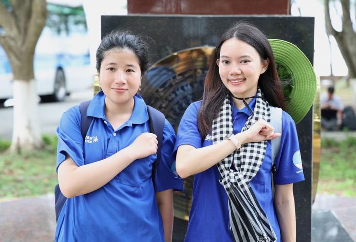 “Đến gặp các em nhỏ ở đây, chúng tôi cảm thông với các hoàn cảnh khác nhau. Với những du học sinh, đây là ký ức khó quên khi được đến tận nơi trải nghiệm, chia sẻ và cũng là nguồn động lực lớn để sau này quay trở lại làm những điều tốt đẹp cho Tổ quốc, cho thành phố”, chị Xuân Mai bày tỏ.