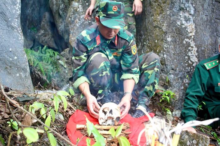 Một di hài liệt sỹ được tìm thấy tại cao điểm.