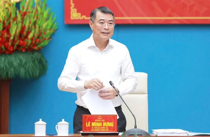 Thủ tướng Lê Minh Hưng phát biểu. Ảnh: Đinh Vũ