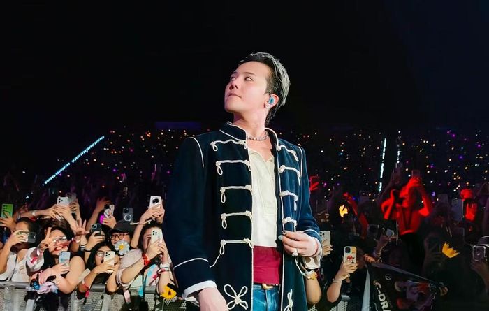 G Dragon cùng các thành viên Big Bang sẽ đến Việt Nam vào tháng 10.