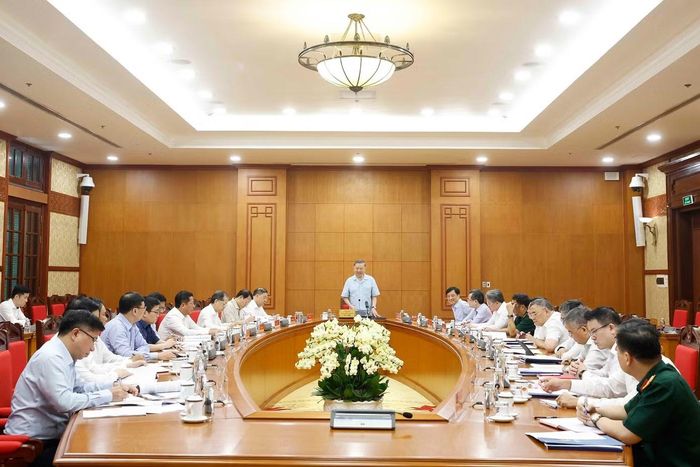 Tổng Bí thư, Chủ tịch nước Tô Lâm chủ trì buổi làm việc với các cơ quan về phát triển công nghiệp hàng hải quốc gia. Ảnh: TTXVN