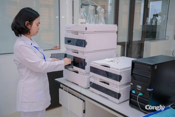 Năng lực chuyên môn ngày càng nâng cao đã góp phần giảm đáng kể số bệnh nhân phải chuyển lên tuyến trên. (Ảnh: TV)