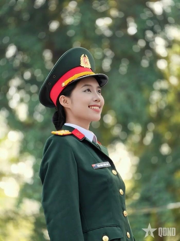 Á hậu Trần Ngọc Châu Anh.