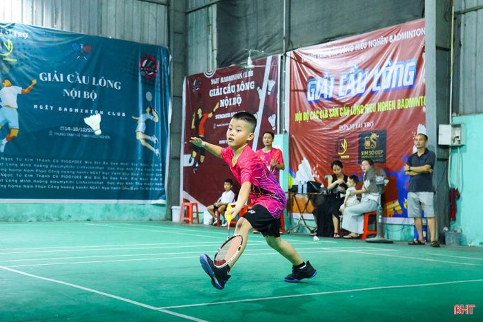Với niềm đam mê cầu lông, Minh Đăng có sự tiến bộ thần tốc trong tập luyện.