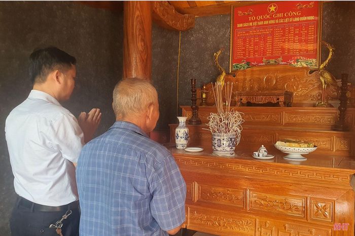Việc duy trì lễ giỗ tập thể và các hoạt động tri ân, không chỉ thể hiện đạo lý "Uống nước nhớ nguồn" mà còn góp phần giáo dục truyền thống yêu nước cho thế hệ trẻ.