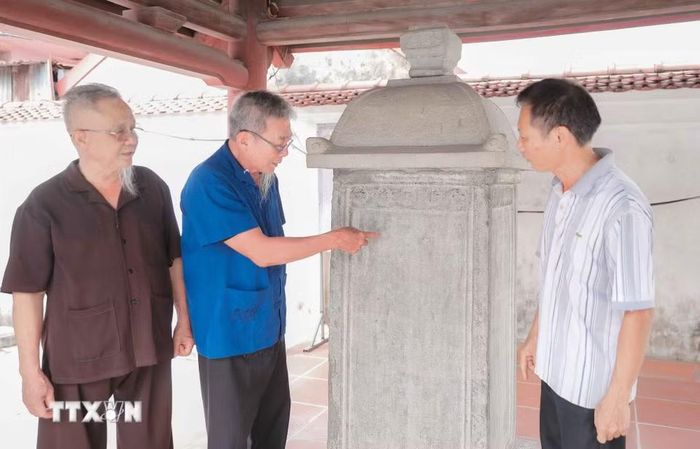 Nhà thờ Tiến sỹ Nguyễn Thực, di tích quốc gia giàu truyền thống hiếu học, là điểm du lịch tiêu biểu. (Ảnh: Phan Phương/TTXVN)