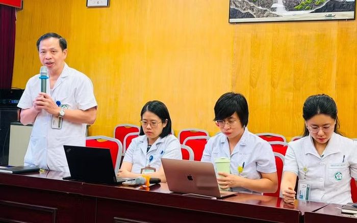 Phó giáo sư Nguyễn Văn Tuấn - Viện trưởng Viện Sức khỏe tâm thần thông tin về trường hợp rối loạn ưa chuộng tình dục. (Ảnh: PV/Vietnam+)