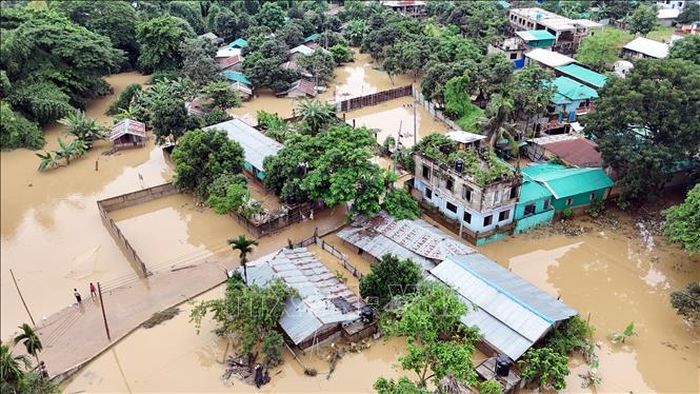 Cảnh ngập lụt tại Bandarban, Bangladesh, ngày 12/7/2026. Ảnh: THX/TTXVN phát.