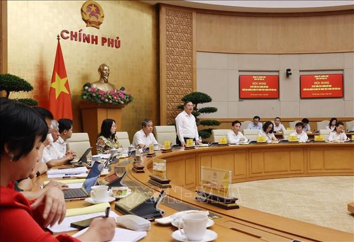 Ủy viên Bộ Chính trị, Phó Bí thư Thường trực Đảng ủy Chính phủ, Phó Thủ tướng Thường trực Phạm Gia Túc, Trưởng Ban Chỉ đạo 35 Đảng ủy Chính phủ chủ trì hội nghị. Ảnh: Lâm Khánh/TTXVN
