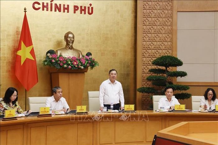 Ủy viên Bộ Chính trị, Phó Bí thư Thường trực Đảng ủy Chính phủ, Phó Thủ tướng Thường trực Phạm Gia Túc, Trưởng Ban Chỉ đạo 35 Đảng ủy Chính phủ phát biểu kết luận. Ảnh: Lâm Khánh/TTXVN