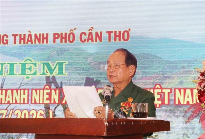 Ông Trần Quốc Phẩm, Chủ tịch Hội Cựu Thanh niên Xung phong TP. Cần Thơ, phát biểu. Ảnh: Ngọc Thiện/TTXVN