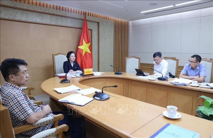 Phó Thủ tướng Phạm Thị Thanh Trà làm việc với Bộ Nội vụ về Đề án Chiến lược quốc gia về thu hút, trọng dụng nhân tài. Ảnh: Lâm Khánh/TTXVN