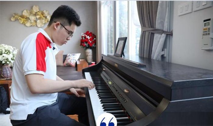 Đinh Vũ Tùng Lâm luôn cố gắng để ngày hôm nay tốt hơn ngày hôm qua.