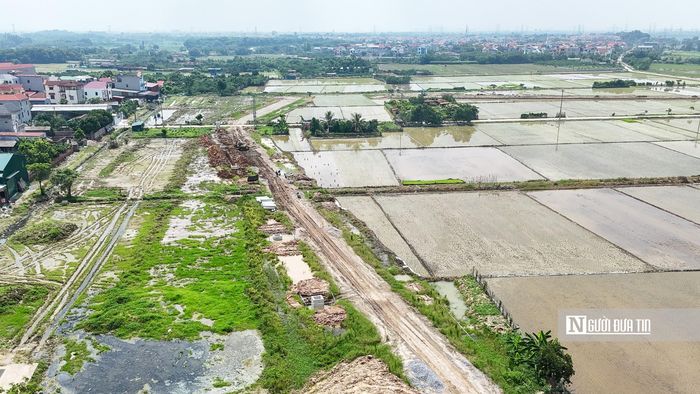 Khi thực hiện mô hình xã xã hội chủ nghĩa, Thư Lâm sẽ được nhiều thứ, trong đó có ba thứ cốt lõi: Kinh tế sẽ phát triển một cách vượt bậc; Quản trị sẽ được nâng cao trên nền tảng số; Nhân dân sẽ được thụ hưởng những kết quả phát triển kinh tế và giá trị của quản trị hiện đại mang lại.