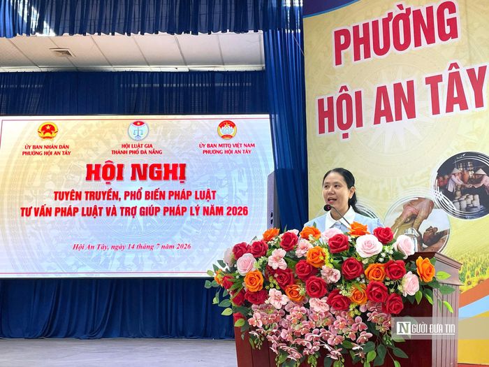 Bà Lê Thị Hồng Thảo, Ủy viên Ban Thường vụ Đảng ủy, Phó chủ tịch UBND phường Hội An Tây cho biết địa phương sẽ tiếp tục đưa hoạt động tư vấn pháp luật đến gần người dân.