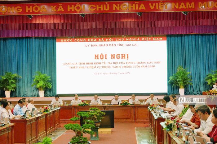 Quang cảnh hội nghị