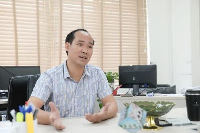 PGS, TS Nguyễn Hồng Quân - Trưởng bộ môn TMĐT, Chủ trì ngành TMĐT, Trường Đại học Ngoại thương.