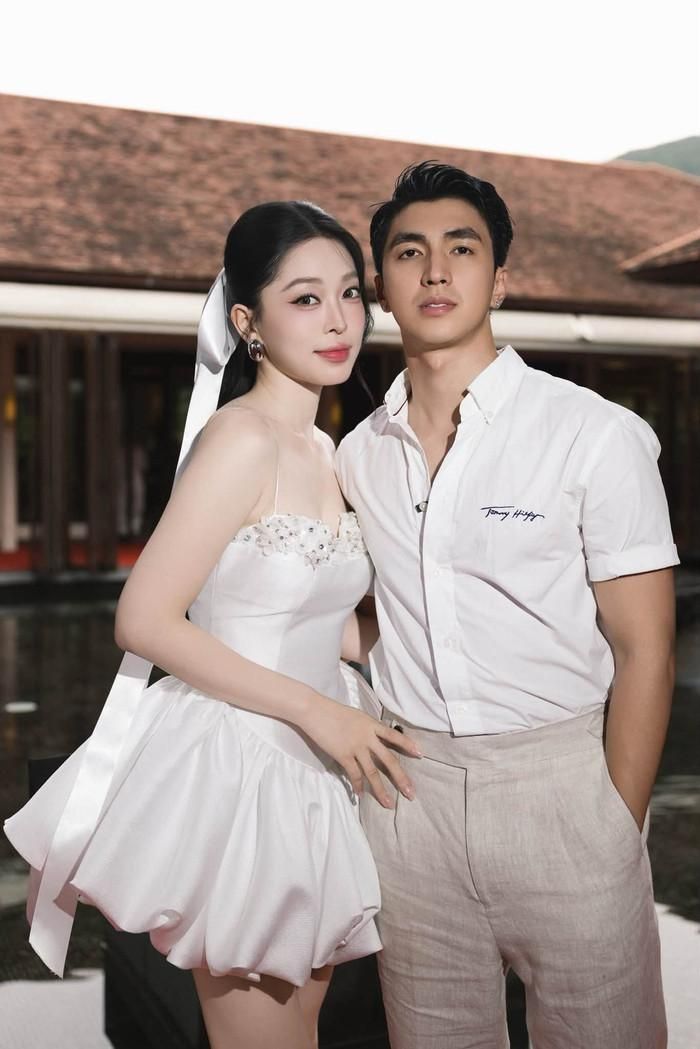 Á hậu Phương Nga và Bình An khiến mạng xã hội rần rần với màn tương tác ngọt ngào. (Nguồn: FBNV)