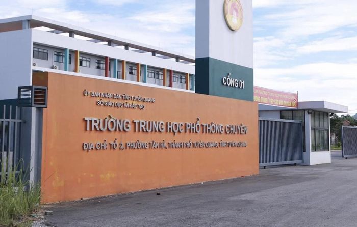 Điểm thi môn Toán tại tỉnh Tuyên Quang đã gây chú ý khi toàn tỉnh có 154 bài thi đạt điểm 10 trong kỳ thi tốt nghiệp THPT năm 2026