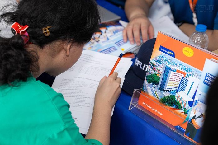 Chỉ còn 1 ngày nữa để chốt nguyện vọng trên cổng đăng ký chung của Bộ GD&ĐT