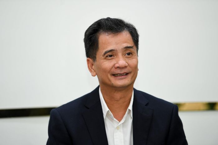 Theo TS. Nguyễn Văn Đính, giá trị của bất động sản không nên được nhìn trước hết qua biến động giá, mà phải được đặt trong mối quan hệ với quá trình công nghiệp hóa, đô thị hóa và dịch chuyển dân cư. Ảnh: Hoàng Anh.