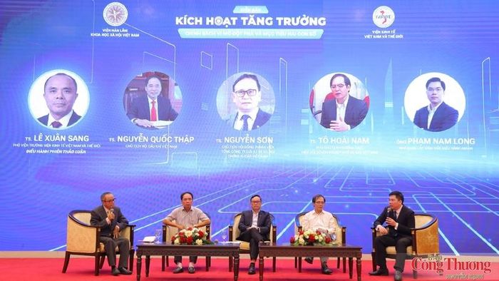 Toàn cảnh tọa đàm.