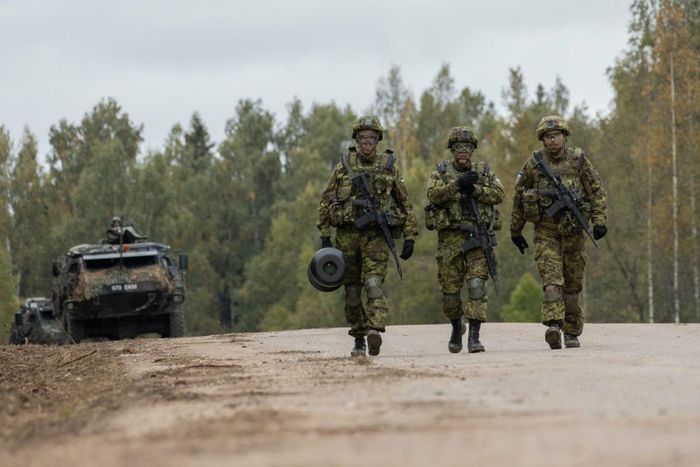 Binh sĩ Estonia tham gia huấn luyện tại thao trường Sirgala. Ảnh: Bộ Quốc phòng Estonia.