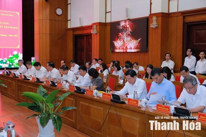 Các đại biểu dự buổi làm việc.