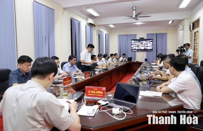 Đại biểu dự hội nghị tại điểm cầu Sở Y tế Thanh Hóa.