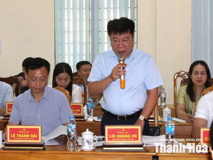 Đại diện lãnh đạo xã Tân Thành phát biểu tại buổi làm việc.