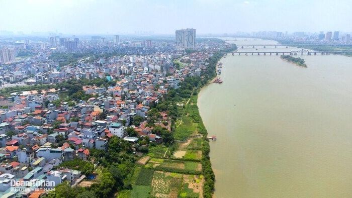 Khu vực dự kiến xây cụm công viên thuộc Trục đại lộ cảnh quan sông Hồng mà liên danh CTCP Địa ốc Đại Quang Minh - CTCP Tập đoàn Hòa Phát làm nhà đầu tư. - Ảnh: Tiến Dũng.