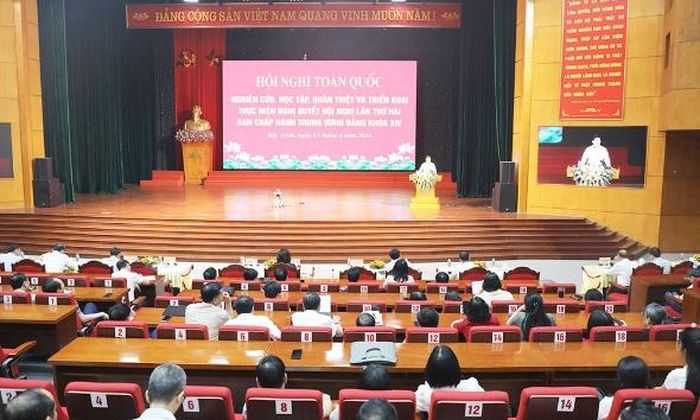 Tỉnh ủy Bắc Ninh tổ chức nghiên cứu, học tập, quán triệt và triển khai thực hiện Nghị quyết Trung ương 2 (khóa XIV).
