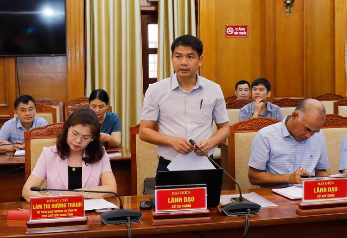  Đại diện Sở Tài chính nêu kiến nghị. 