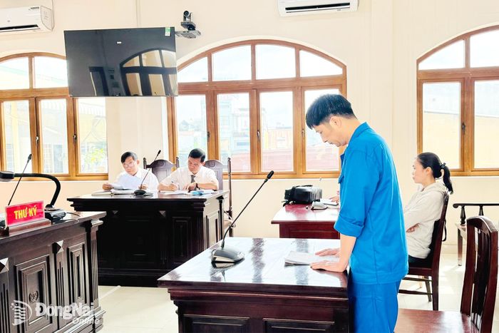 Bị cáo Vũ Ngọc Kiên tại phiên tòa xét xử. Ảnh: Tố Tâm