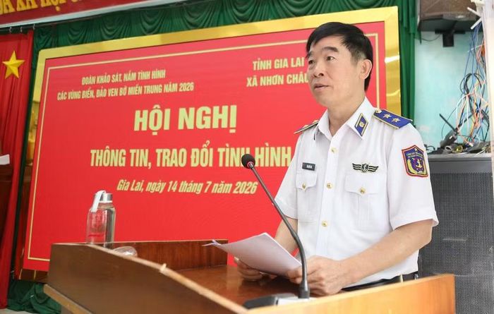  Trung tướng Bùi Quốc Oai - Chính ủy Cảnh sát biển Việt Nam phát biểu tại hội nghị. Ảnh: H.P 