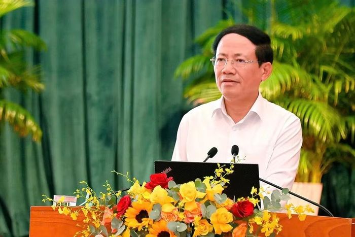 Chủ tịch UBND tỉnh Phạm Anh Tuấn phát biểu kết luận hội nghị. Ảnh: Đức Thụy