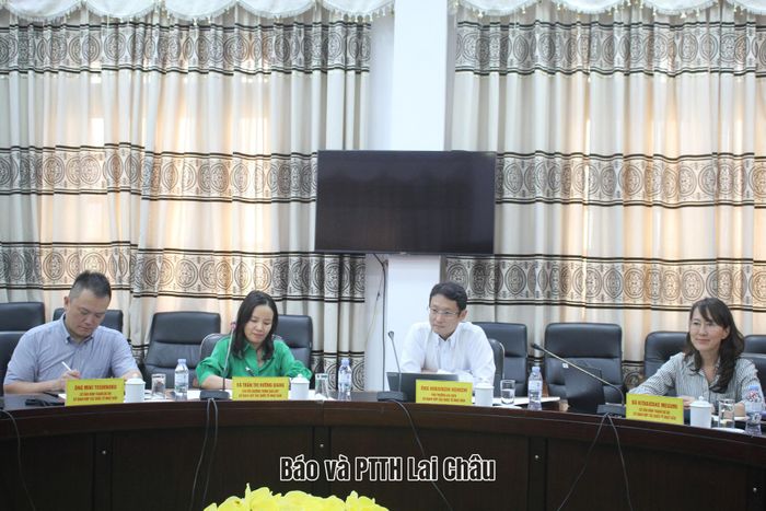 Đoàn công tác Cơ quan Hợp tác Quốc tế Nhật Bản tham dự buổi làm việc.