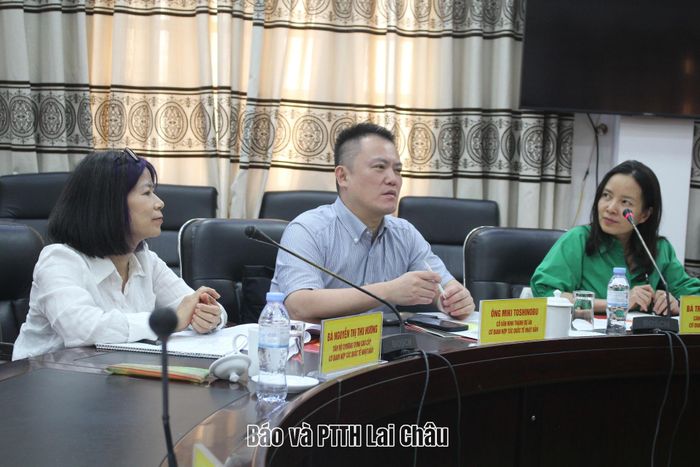 Thành viên Đoàn công tác Cơ quan Hợp tác Quốc tế Nhật Bản phát biểu tại buổi làm việc.