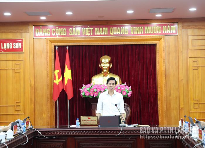 Đồng chí Hoàng Quốc Khánh, Ủy viên Trung ương Đảng, Bí thư Tỉnh ủy phát biểu tại hội nghị