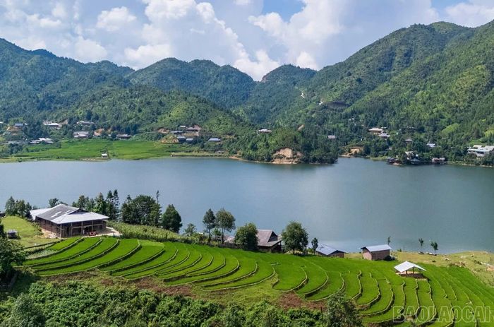 Thời gian tới, xã Tả Van sẽ tiếp tục phối hợp với đơn vị quản lý hồ và người dân tăng cường bảo vệ môi trường, kiểm soát các hoạt động trên lòng hồ, đồng thời xây dựng phương án khai thác hiệu quả tiềm năng du lịch sinh thái, đưa hồ Séo Mý Tỷ trở thành điểm đến hấp dẫn của vùng cao Lào Cai.