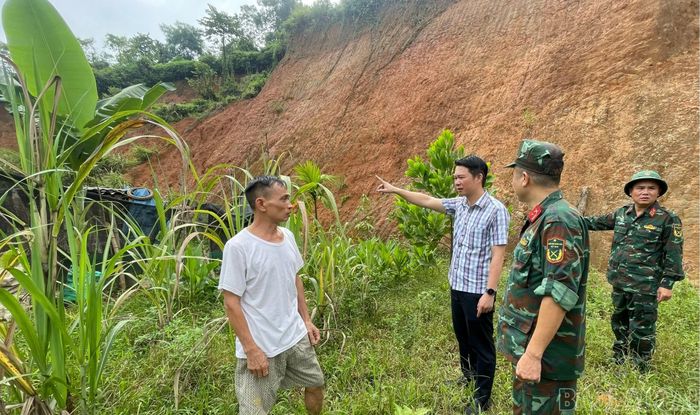 Các hộ dân tại khu vực có nguy cơ cao thường xuyên được tuyên truyền, nhắc nhở chủ động thực hiện các biện pháp phòng, chống thiên tai.