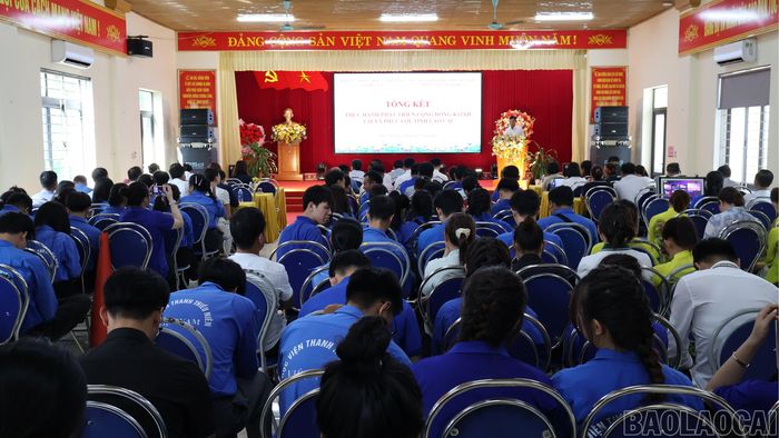 Quang cảnh buổi gặp mặt.