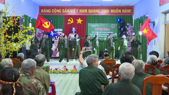 Quang cảnh chương trình kỷ niệm