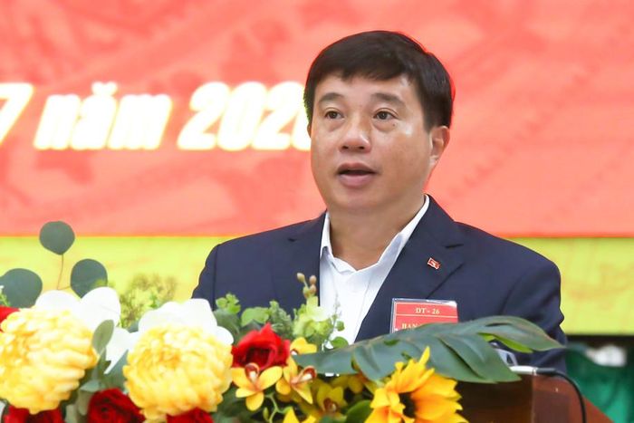 Đồng chí Y Thanh Hà Niê Kđăm, Ủy viên Ban Chấp hành Trung ương Đảng, Bí thư Tỉnh ủy, Trưởng Đoàn ĐBQH tỉnh phát biểu tại lễ khai mạc cuộc diễn tập